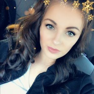 Meet your Posher, Karissa